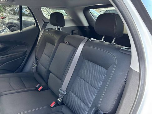 Used 2024 GMC Terrain SLE FWD image 46