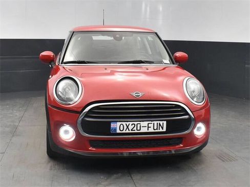 Used 2020 MINI Cooper 2-Door Hardtop w/ Storage Package image 22