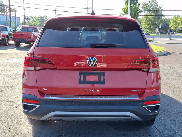Used 2024 Volkswagen Taos SE AWD/4WD image 24
