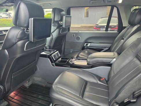 Used 2017 Land Rover Range Rover LWB SV Autobiography image 10