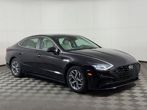 Used 2023 Hyundai Sonata SEL w/ Convenience Package FWD image 7