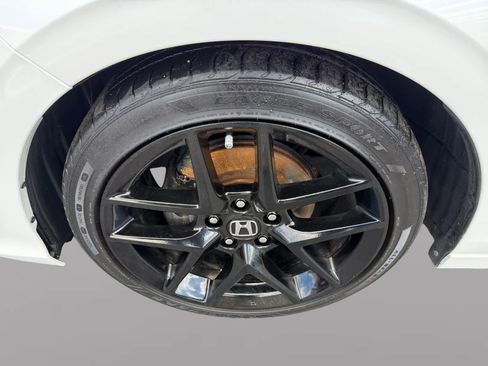 Used 2025 Honda Civic Sport image 9