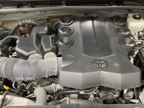 Used 2022 Toyota 4Runner Trail Special Edition AWD/4WD image 26