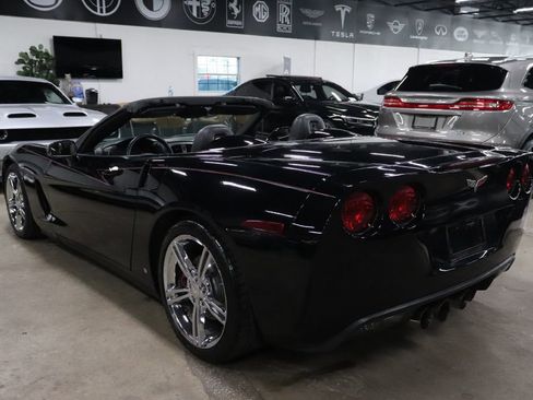 Used 2006 Chevrolet Corvette Convertible w/ Preferred Equipment Group image 4