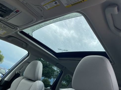 Used 2022 Subaru Forester Premium image 7