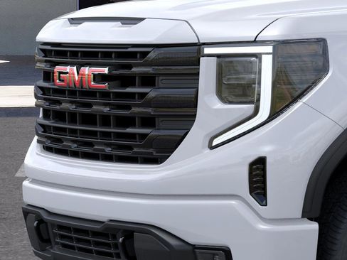 New 2026 GMC Sierra 1500 Elevation image 13