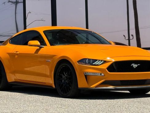 Used 2018 Ford Mustang GT RWD image 17