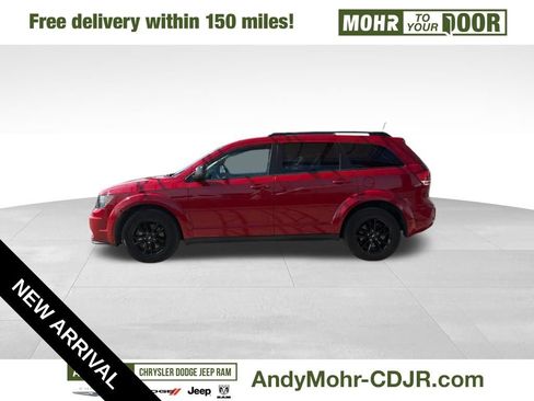 Used 2020 Dodge Journey SE w/ SE Popular Equipment Group image 4