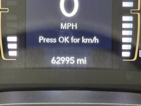 Used 2020 Jeep Cherokee Latitude Plus w/ Cold Weather Group image 16