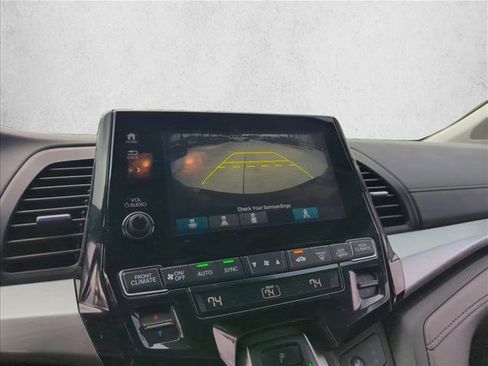 Used 2019 Honda Odyssey Touring image 9