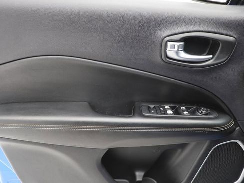 Used 2017 Jeep Compass Sport AWD/4WD image 14
