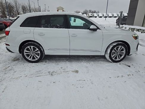 Used 2025 Audi Q7 3.0T Premium Plus image 4