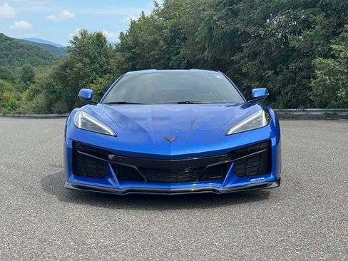 Used 2023 Chevrolet Corvette Z06 w/ Battery Protection Package RWD image 2