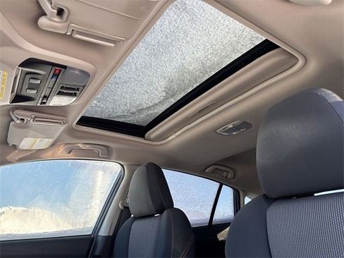 Used 2023 Subaru Crosstrek 2.0i Premium image 26