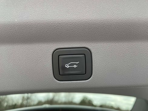 New 2025 Cadillac Escalade IQ Luxury 1 w/ Smart Trailering package image 11