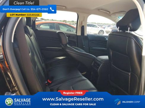 Used 2020 Ford Edge Titanium FWD image 15