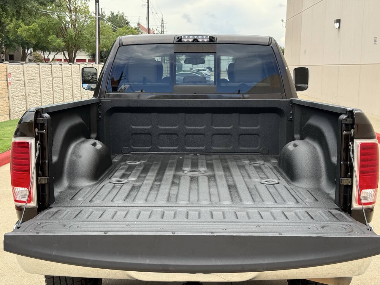 Used 2017 RAM 2500 Laramie AWD/4WD image 57
