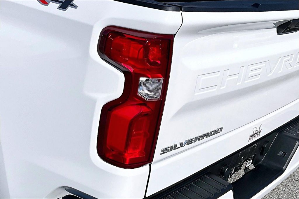 Used 2026 Chevrolet Silverado 1500 RST AWD/4WD image 35