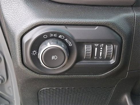 Used 2020 Jeep Wrangler Unlimited Sport S image 24