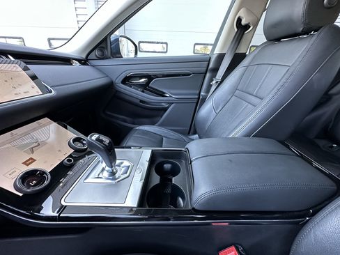 Certified 2022 Land Rover Range Rover Evoque SE AWD/4WD image 25