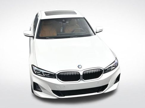 New 2026 BMW 330i Sedan w/ Premium Package RWD image 30
