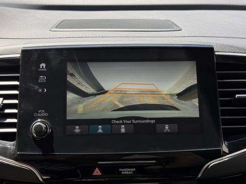 Used 2019 Honda Pilot Elite image 17
