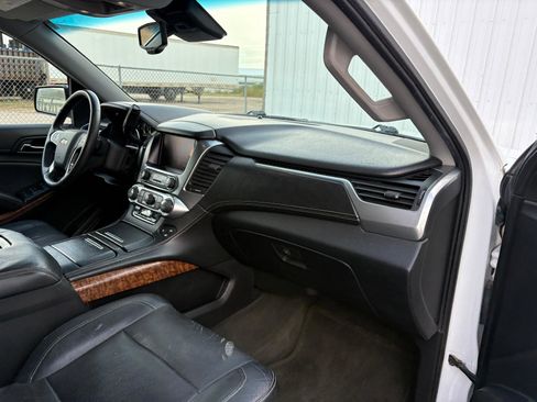 Used 2015 Chevrolet Suburban LTZ AWD/4WD image 37