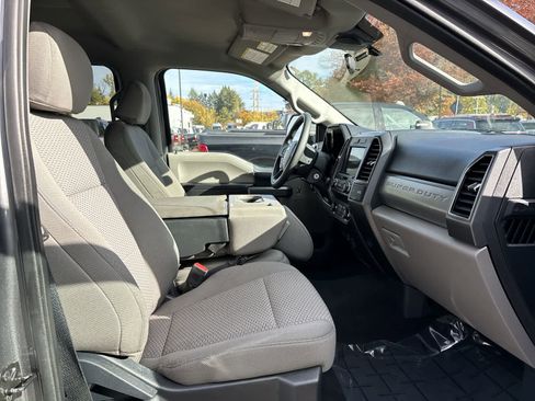 Used 2022 Ford F250 XLT image 7