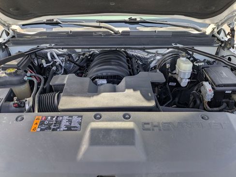 Used 2018 Chevrolet Suburban LT AWD/4WD image 24