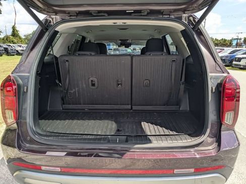 Used 2024 Hyundai Palisade SEL FWD image 12