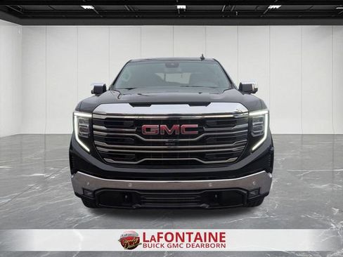 Used 2025 GMC Sierra 1500 SLT w/ SLT Premium Plus Package AWD/4WD image 8