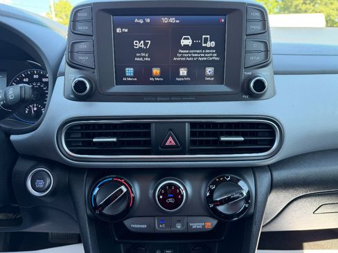 Used 2020 Hyundai Kona SEL Plus AWD/4WD image 23