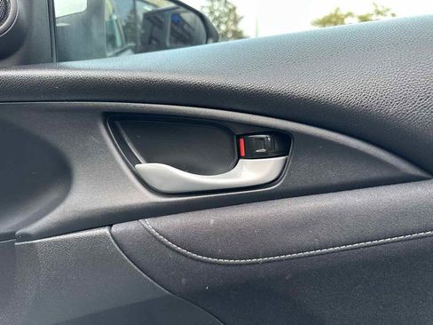 Used 2019 Honda Insight LX image 29