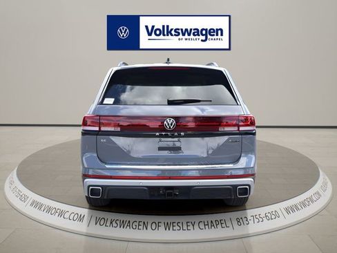 New 2026 Volkswagen Atlas Peak Edition AWD/4WD image 6