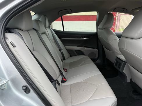Used 2023 Toyota Camry XSE image 32