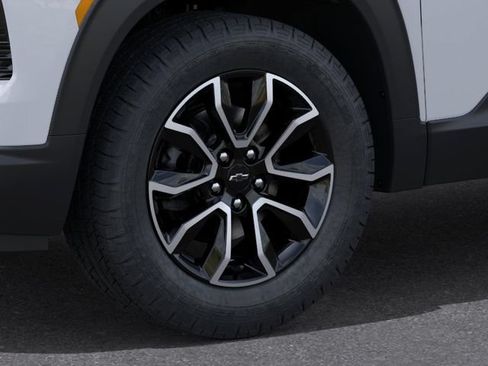 New 2026 Chevrolet TrailBlazer ACTIV w/ Convenience Package FWD image 9