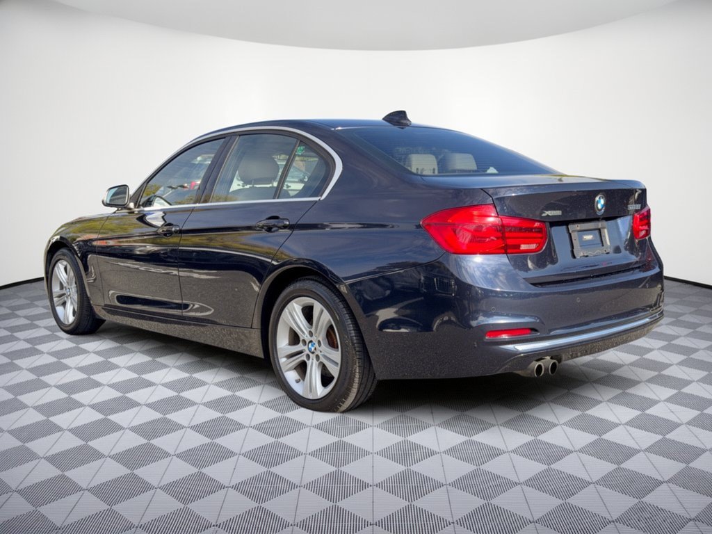 Used 2016 BMW 328i xDrive Sedan AWD/4WD image 3