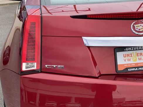 Used 2011 Cadillac CTS Coupe image 16