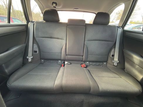 Used 2018 Subaru Outback 2.5i Premium image 28