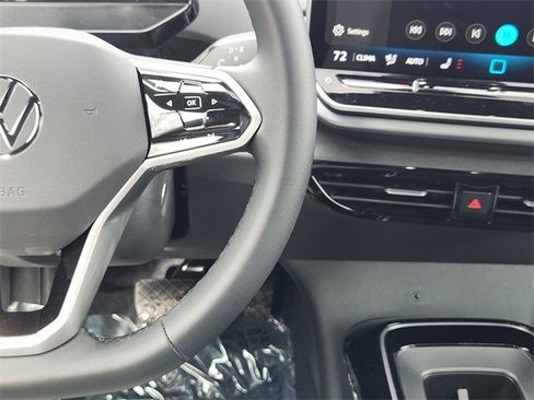 New 2026 Volkswagen ID.4 Pro image 27