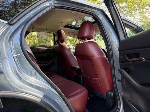 Used 2022 MAZDA CX-30 AWD 2.5 S w/ Preferred Package image 14
