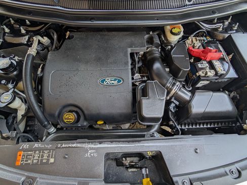 Used 2015 Ford Explorer XLT w/ Equipment Group 202A image 20