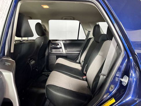 Used 2021 Toyota 4Runner SR5 AWD/4WD image 20