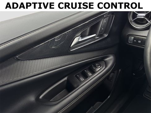 Used 2024 Chevrolet Blazer EV LT image 12