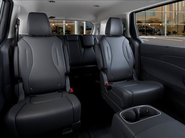 Used 2027 Kia Carnival EX FWD image 16