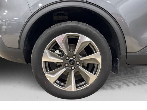 Used 2025 Ford Escape Platinum image 54