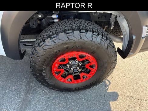 Used 2025 Ford F150 Raptor w/ Equipment Group 803A Raptor R AWD/4WD image 31