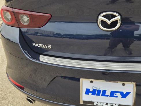 New 2026 MAZDA MAZDA3 2.5 S Sedan w/ Preferred Pkg FWD image 9