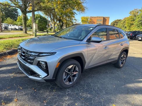 New 2026 Hyundai Tucson SEL image 3