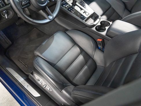 Certified 2024 Porsche Macan S AWD/4WD image 14